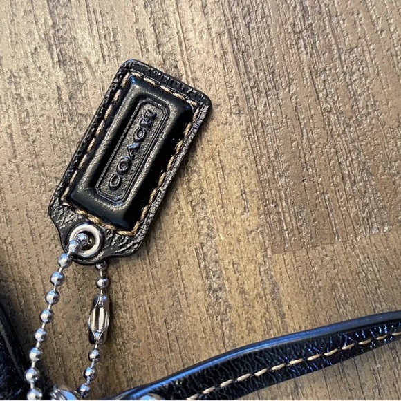 Coach Signature Little Wristlets Black With Hang Tag - Picture 8 of 10